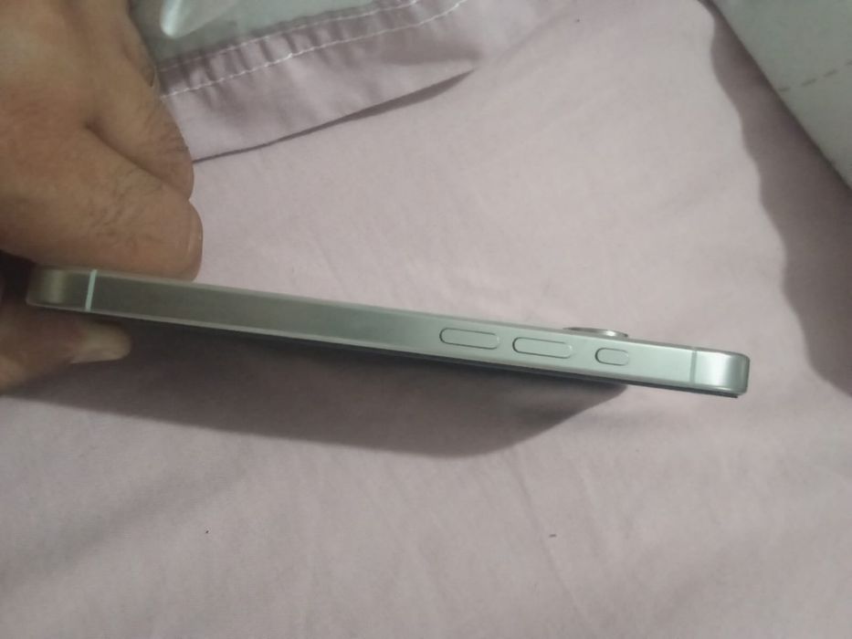 Iphone 15 pro 128gb versao esim