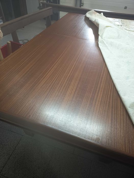 Mesa de BILHAR/JANTAR  com bancos