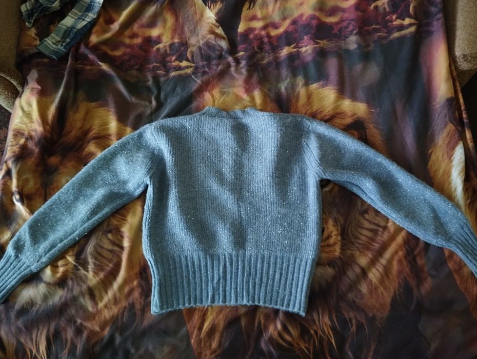 Свитер женский. Новый.