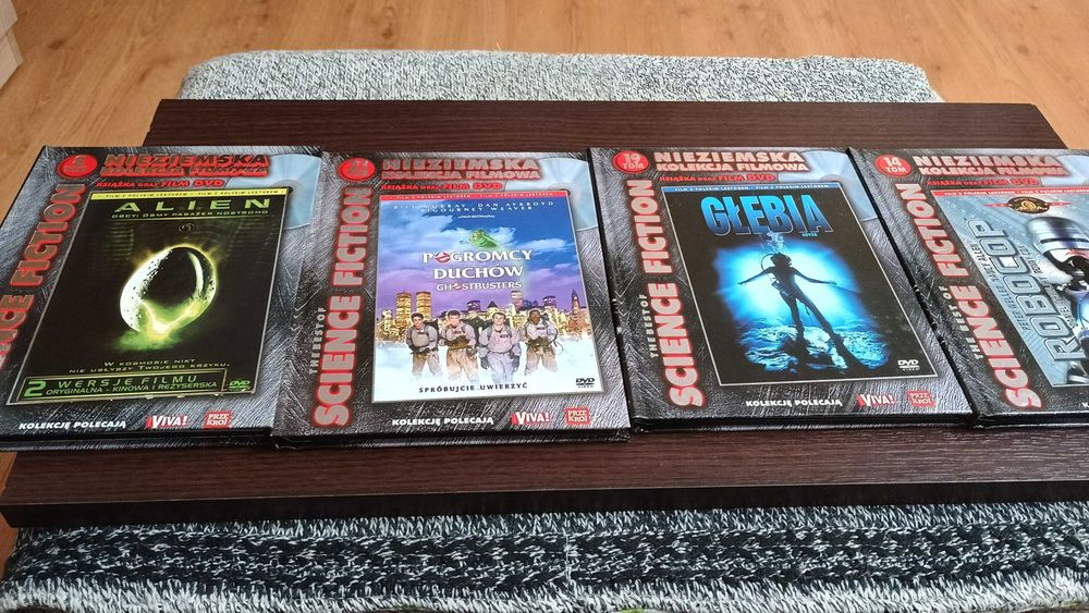 Nieziemska kolekcja filmowa the best of Science Fiction 22płyty DVD