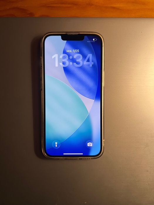 iPhone 14 normal