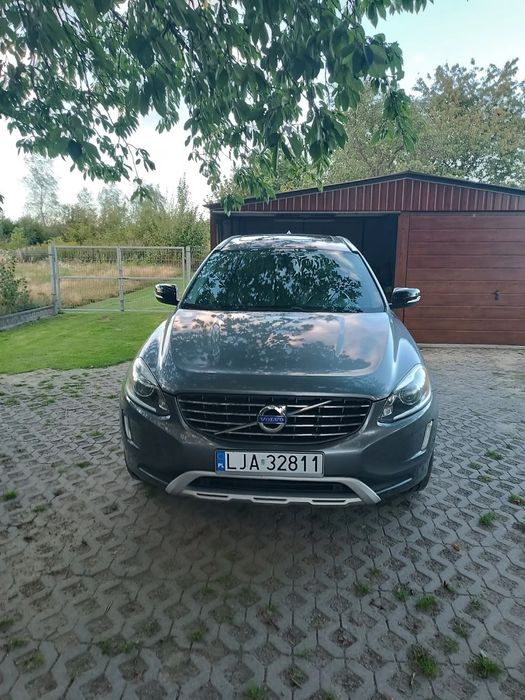 Volvo XC 60 Volvo XC60 T6 2.0 AWD 2017r DYNAMIC