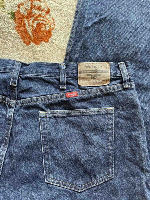 Джинсы Wrangler 42-32