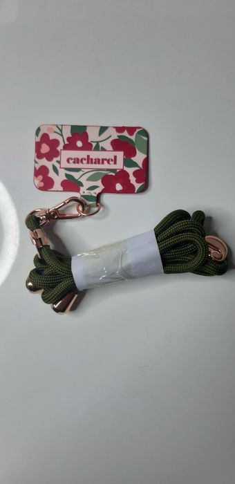 Pasek do telefonu firmy Cacharel