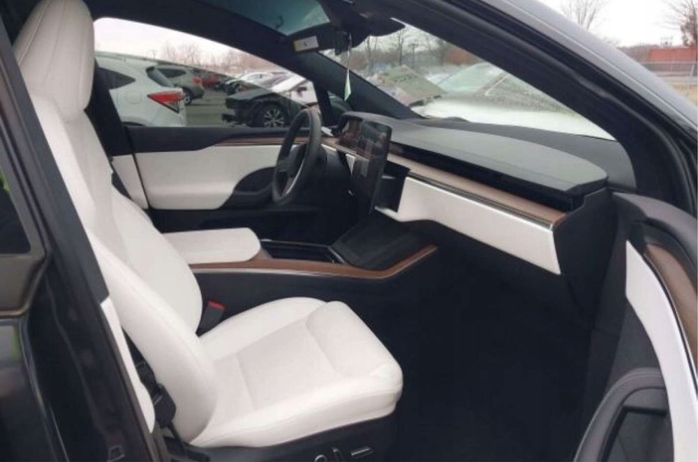 Tesla X 16-25 р розборка разборка шрот Plaid