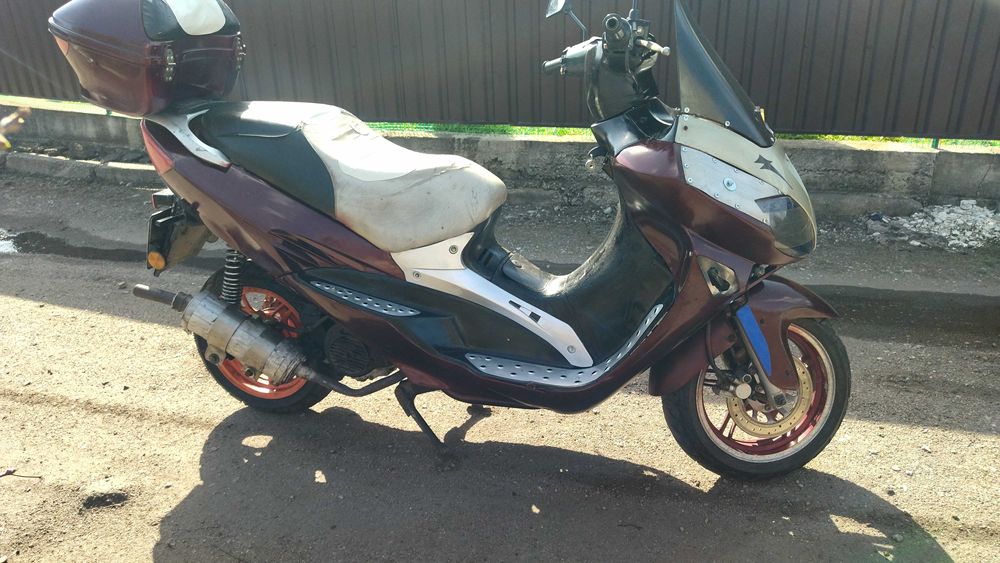 Продам Скутер Musstang МТ 150см 2008 Максі Скутер
