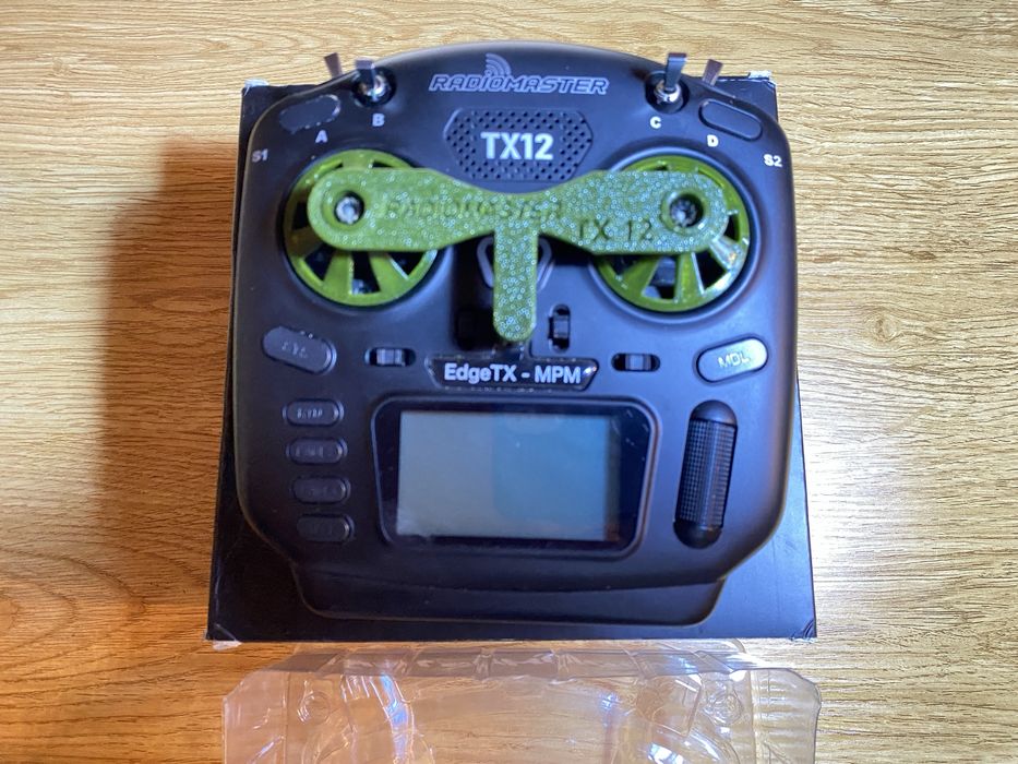 RadioMaster TX12 CC2500 M2