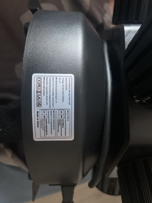 Сценічний LED світловий ефект 4в1 | Дербі, строб, споти | DMX