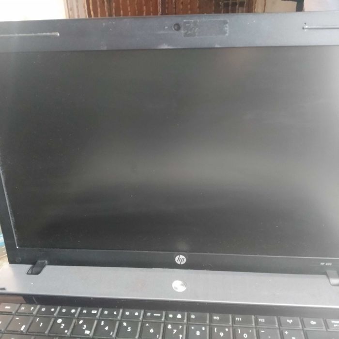 .. ноутбук hp, 4/285 .,без шнура Робочій 100%