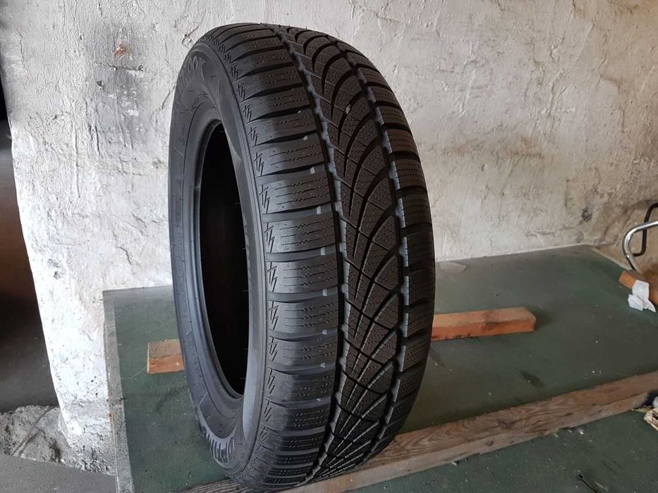 Opona Jak Nowa Demo całoroczna 195/60R15 8,4mm Hankook Optimo 4S