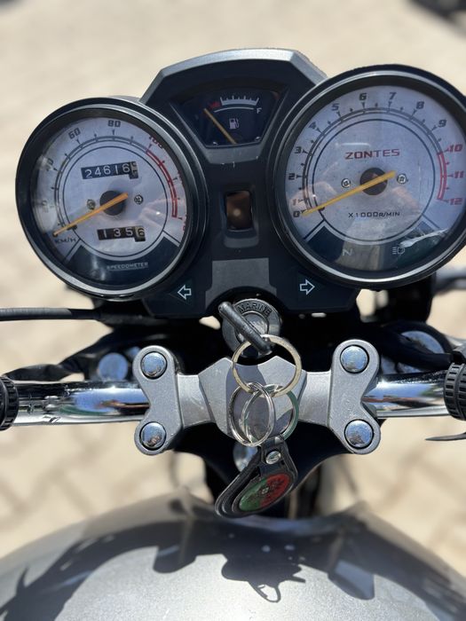 Moto zontes 125
