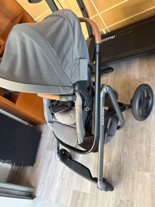 Carrinho  bebé maxi cosi