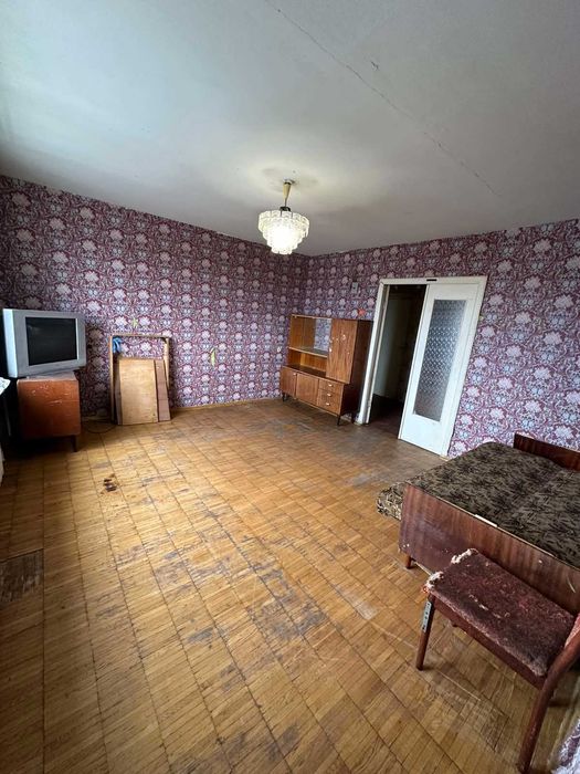 Затишна 2 кімн кв-ра пр Левка Лук'яненка (Рокосовського), біля "Ниви"