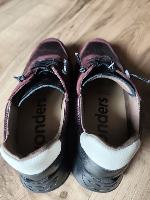 Buty sneakersy hiszpańskie