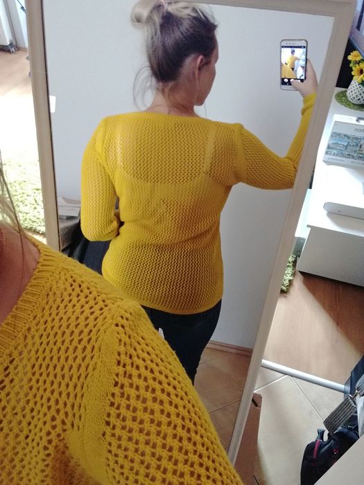 Sweter musztardowy