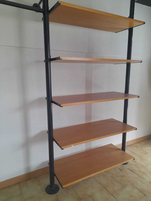Mobiliário diverso de loja de roupa