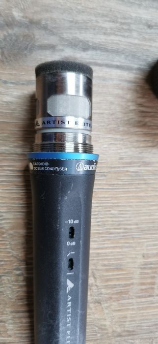 Mikrofon pojemnościowy Audio Technica AE-5400.