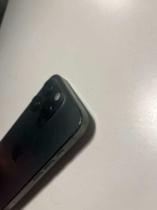 iPhone 15 pro 100% kondycji