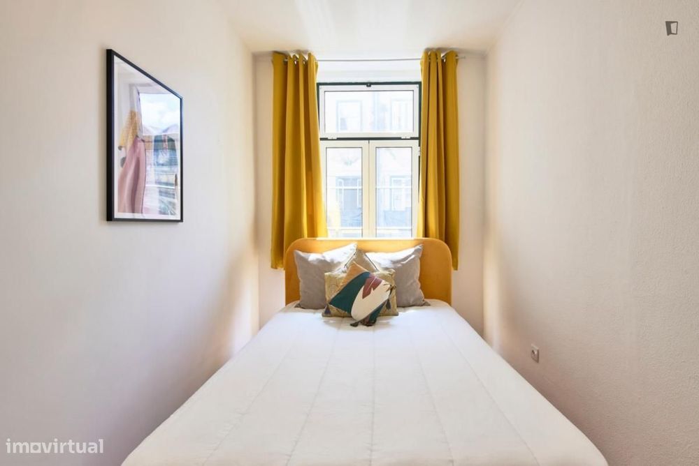 Quarto - localizado em Graça Lisbon