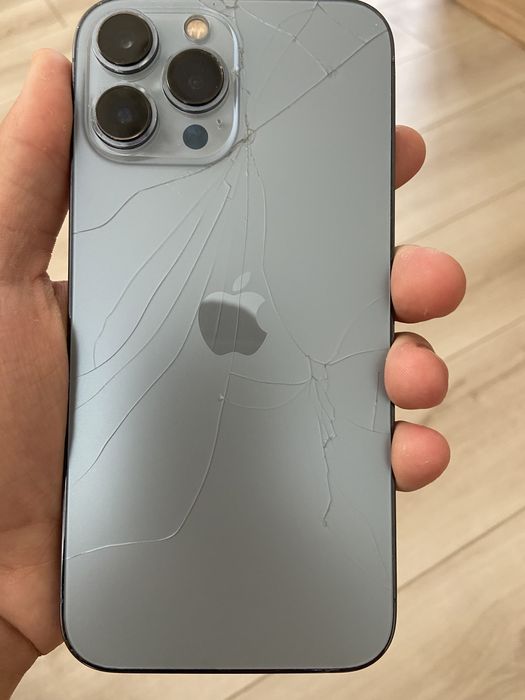 iPhone 13 Pro Max 128GB батарея 75%, тріщини на задній панелі