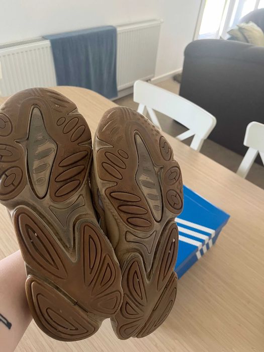 adidas Originals OZWEEGO+ oryginalne pudełko