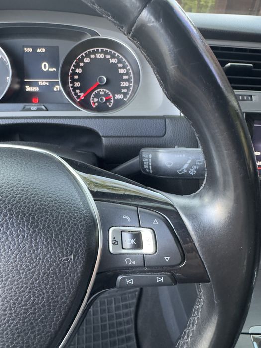 Продаю GOLF 7 2014 рік