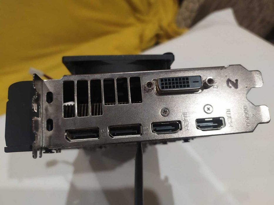 Видеокарта Sapphire Nitro RX470 8Gb HDMI