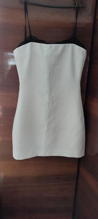 Плаття на девушек и женщин