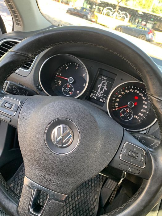 Volkswagen Golf — fotografia 3