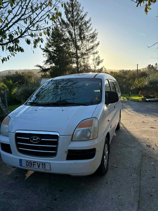 Hyundai H1 Starex 2008 – 6 Lugares – Comercial – 195.000 km