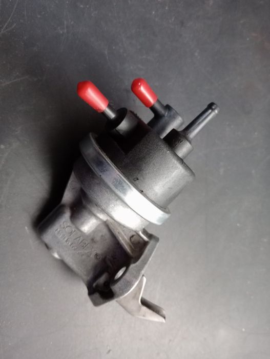 Bomba gasolina Renault 4L
