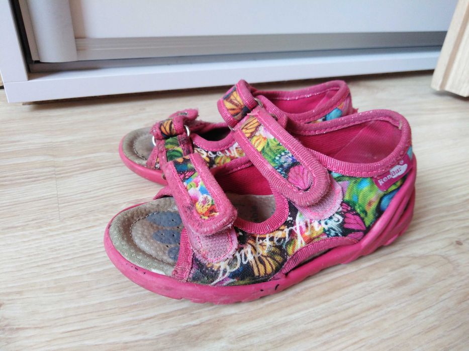 buty kapcie Renbut rozm. 23