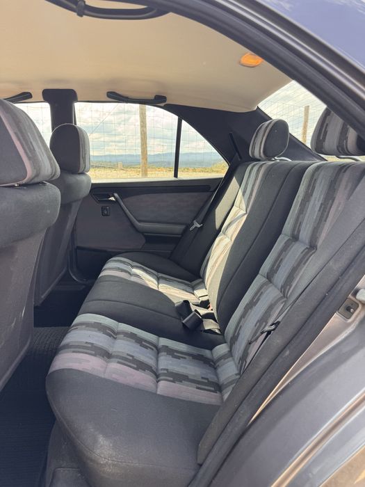 Mercedez Benz  C200 D   (W202)