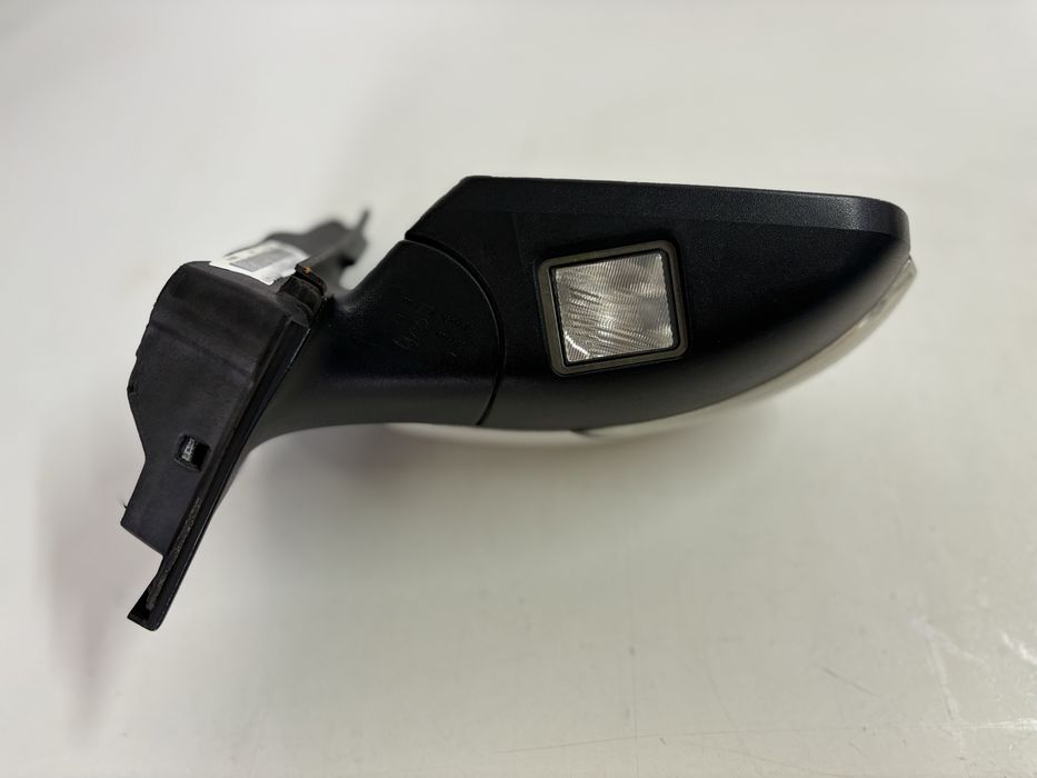 Ford Kuga MK2 kompletne lusterko prawe z asystentem 10 PIN
