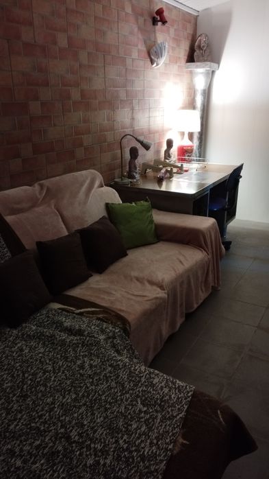 Sofá com chaise long