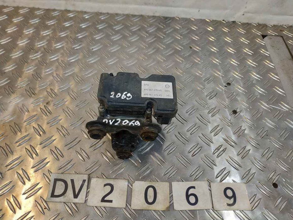 VAG Skoda Fabia 2 07- блок ABS  DV2069 6R0907379AR