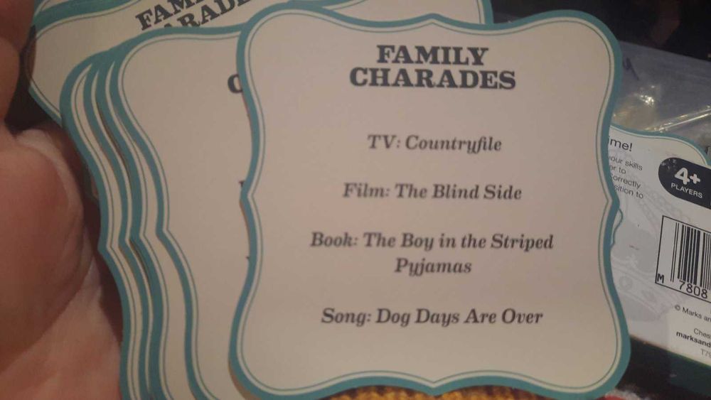 игра семейные шарады на английском 81карточка family charades