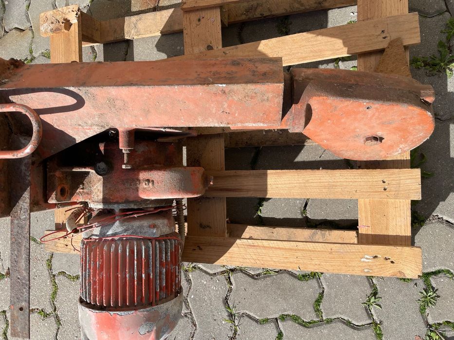 Motor trifasico para usos diversos