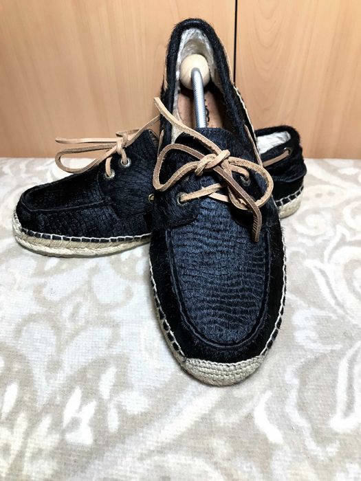 Топсайдери на хутрі 41 розмір, UGG Australia