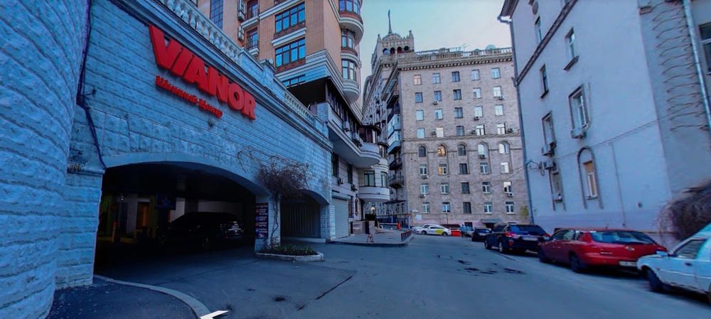 Продаж паркомісця 18.7м2 Лютеранська 10А / Центр / Хрещатик/ майдан