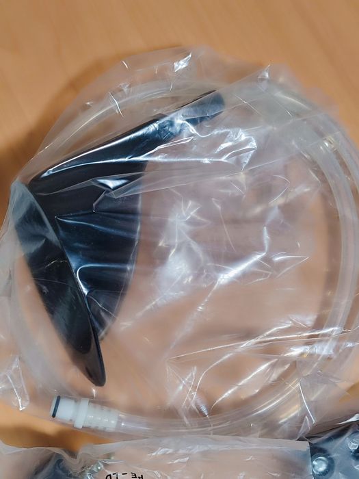 Seencare MicroNeedles — професійний апарат для  RF ліфтингу 
Аппарат был приобретён новым перед началом войны и бережно хранился. Состояние отличное