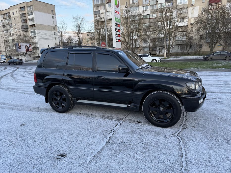 Lexus LX 470 Рест газ/бензин