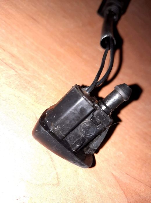 Dysze Spryskiwacze Maski Podgrzewane BMW E60 E61
