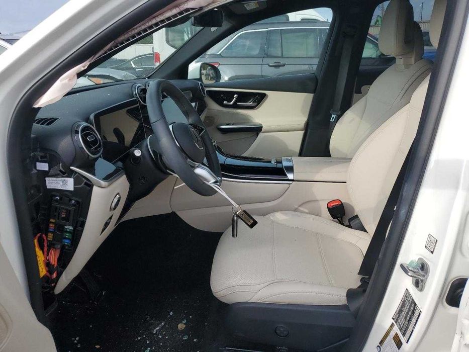 2025 Mercedes-Benz Glc 350E Плагін гібрид!