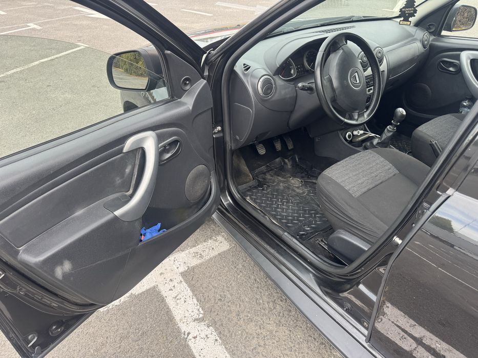 продам власне авто  DACIA DUSTER