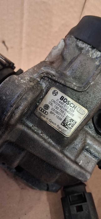 Kompletny układ paliwowy wtryskiwacz pompa  Audi A4 B8 2,0 TDI 143km CAGA