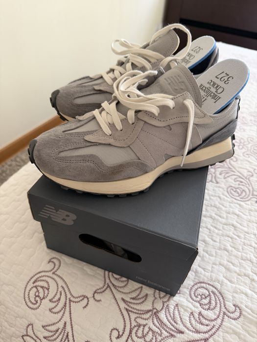 Sapatilhas New Balance NB  - model 327