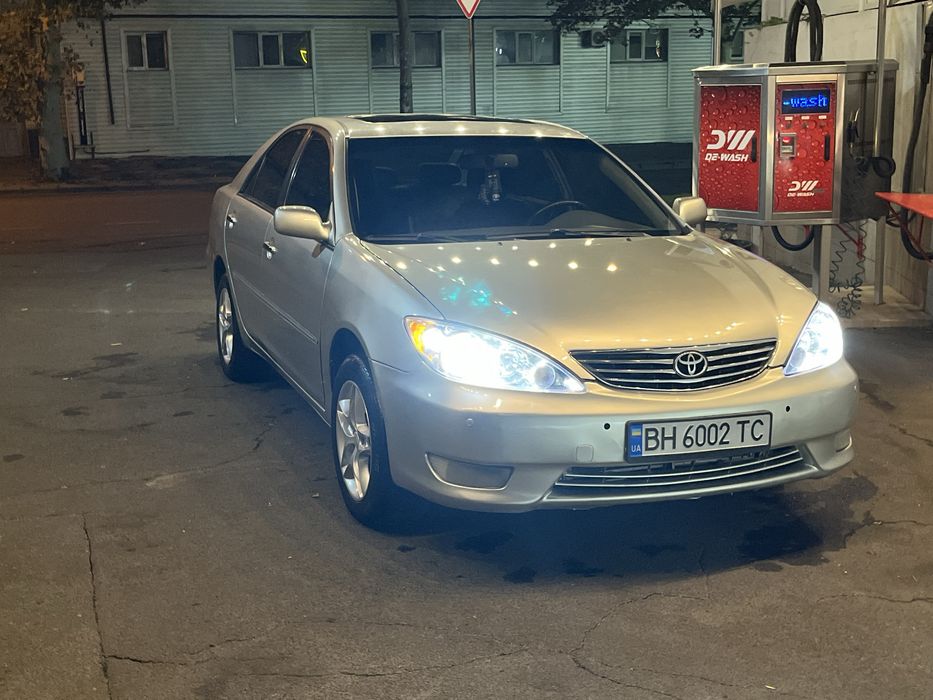 Продам Toyota Camry