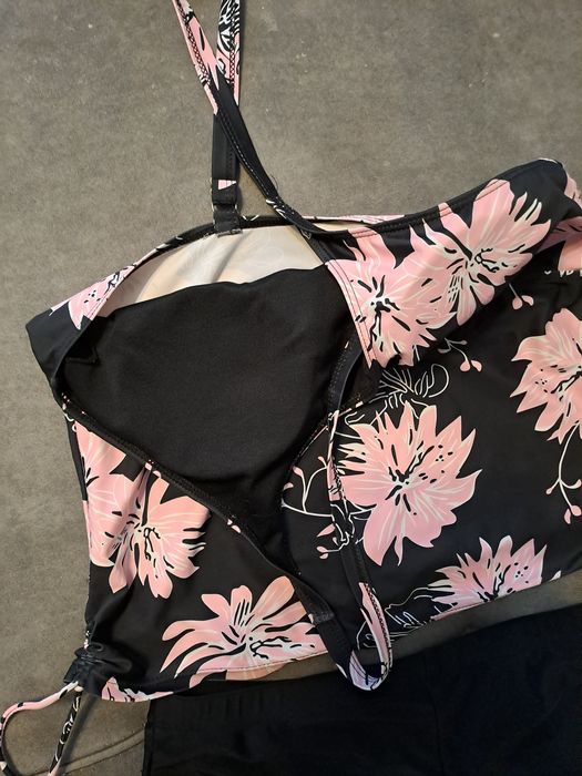 Stroj kąpielowy rozmiar XL