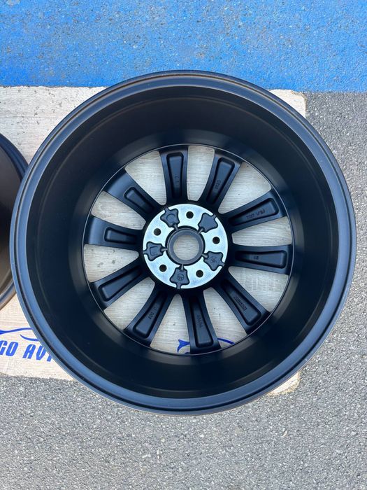 Диски r17 5/114,3 7,5j et45 dia66,1 goavto київ